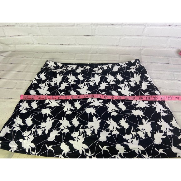 Tranquility Colorado Clothing Black White Floral Skort Skirt Lined Womens Size L - Picture 6 of 10